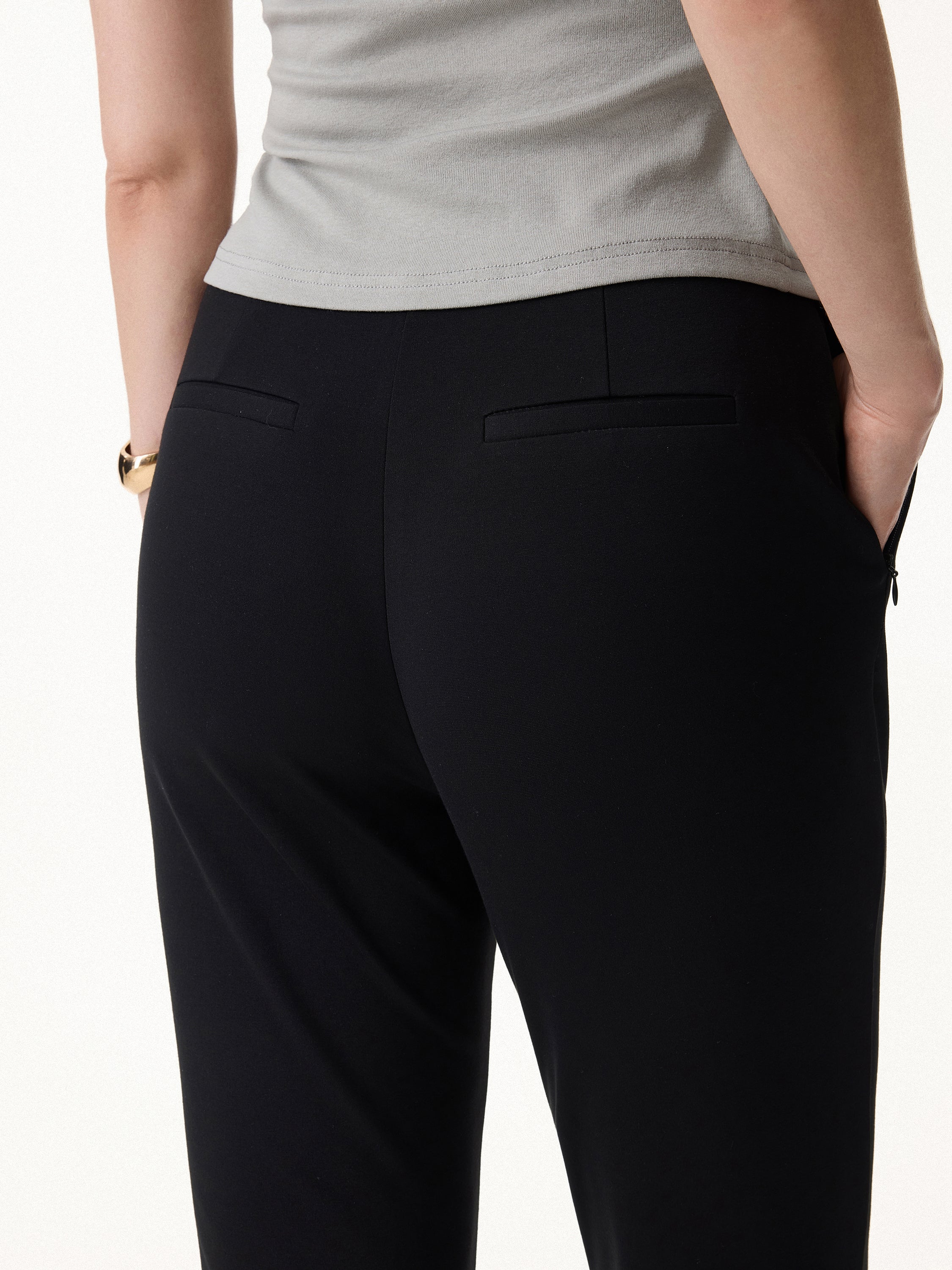 Stretch Ponte Chic Capri Pant with Pockets - Image 9